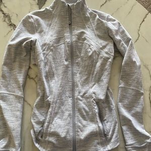 Lululemon define jacket size 4
